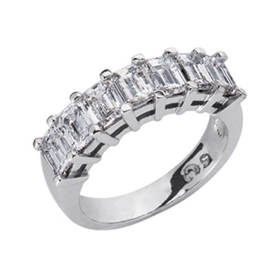 Emerald Cut Diamond Band