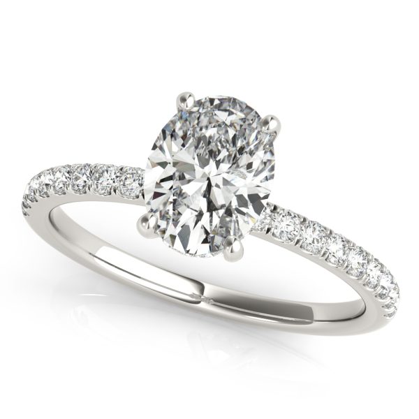 SINGLE ROW EMERALD CUT CENTER