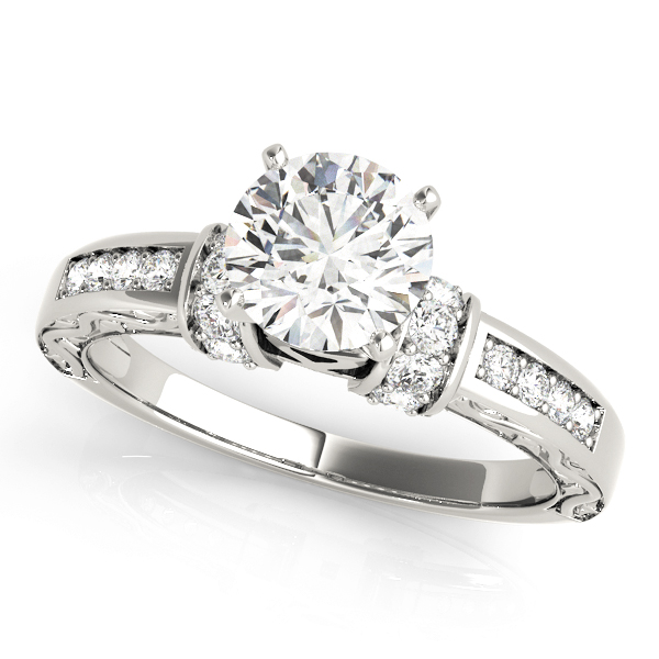 ENGAGEMENT RINGS ANTIQUE