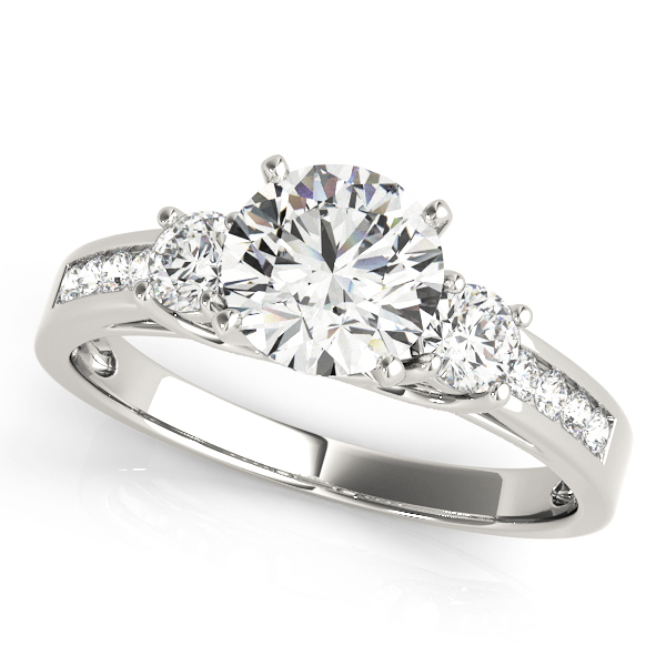 ENGAGEMENT RINGS 3 STONE ROUND