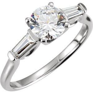 10K White Round Natural Diamond Natural Diamond